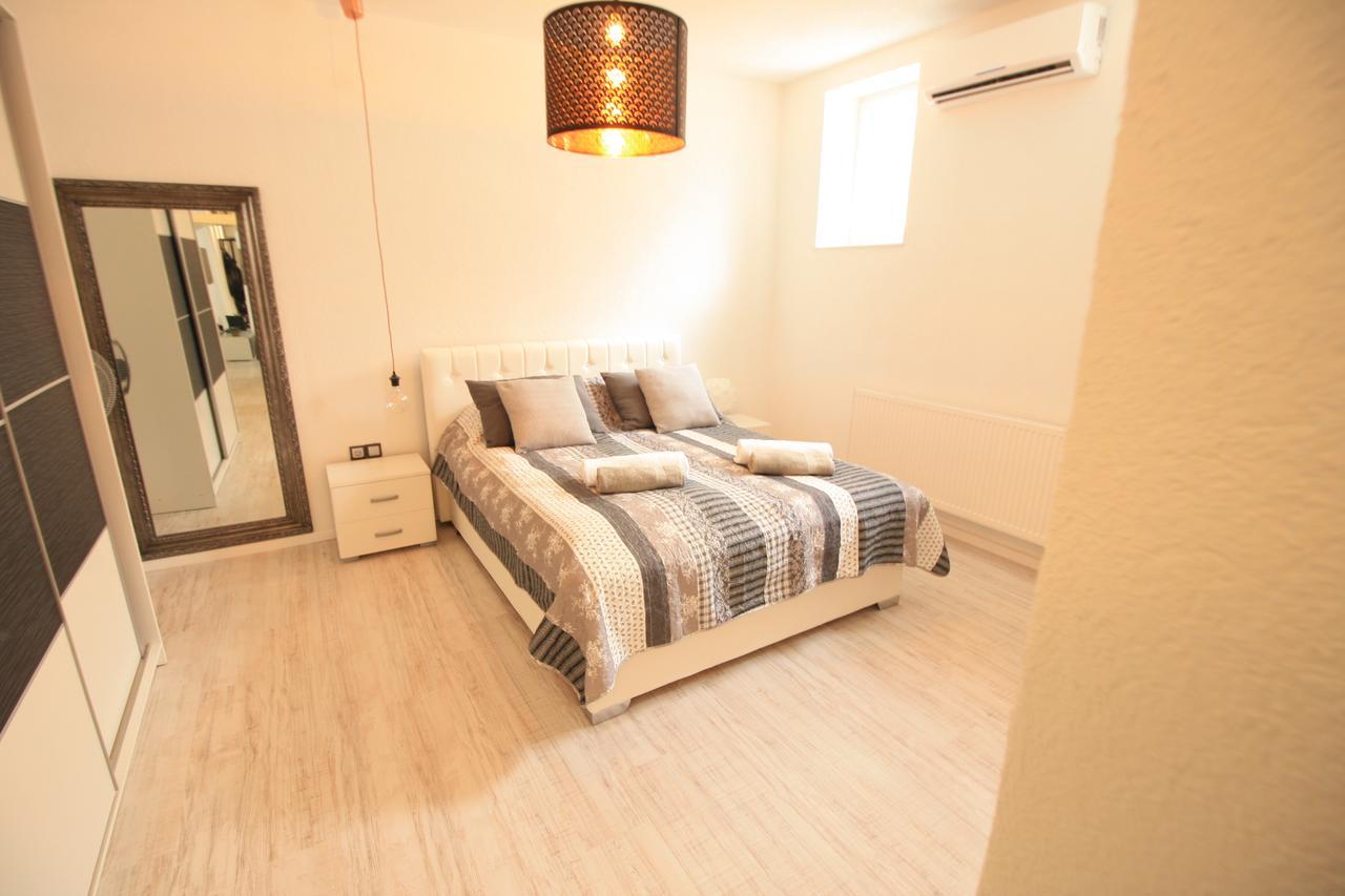 Apartment Marijin Dvor Deluxe SJJ Extérieur photo